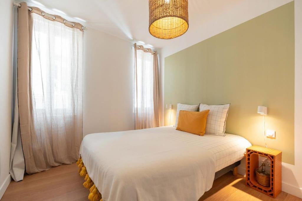 Charmant T3 Sur Jolie Place, Parking Inclus, Clim La Ciotat Dış mekan fotoğraf